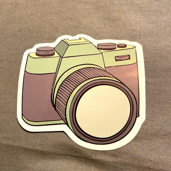 π20/$12π Retro Camera Design Sticker - Picture 1 of 3